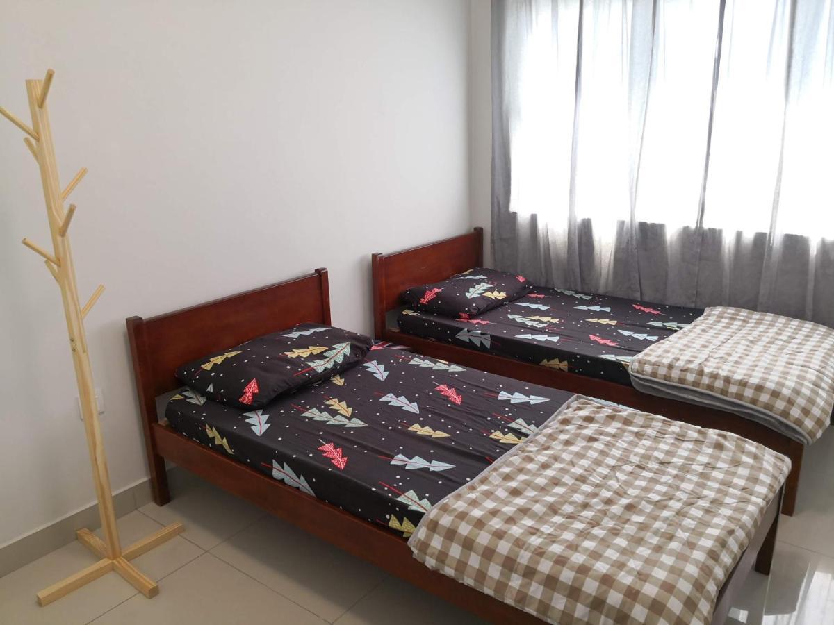 Sparkling Clean Homestay @ Kota Kemuning - Rimbayu Teluk Panglima Garang Eksteriør bilde